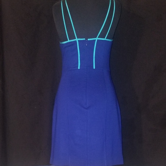 Trina Turk Yvette Contrast Sleeveless Silk Trim Dress, Size 4 - Picture 5 of 9